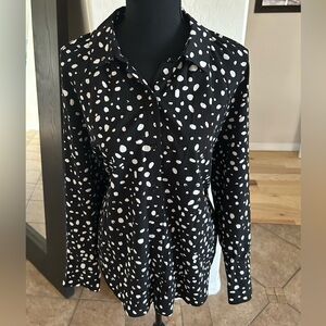 INVESTMENTS BLOUSE (L); black / white pop art polka dot button down